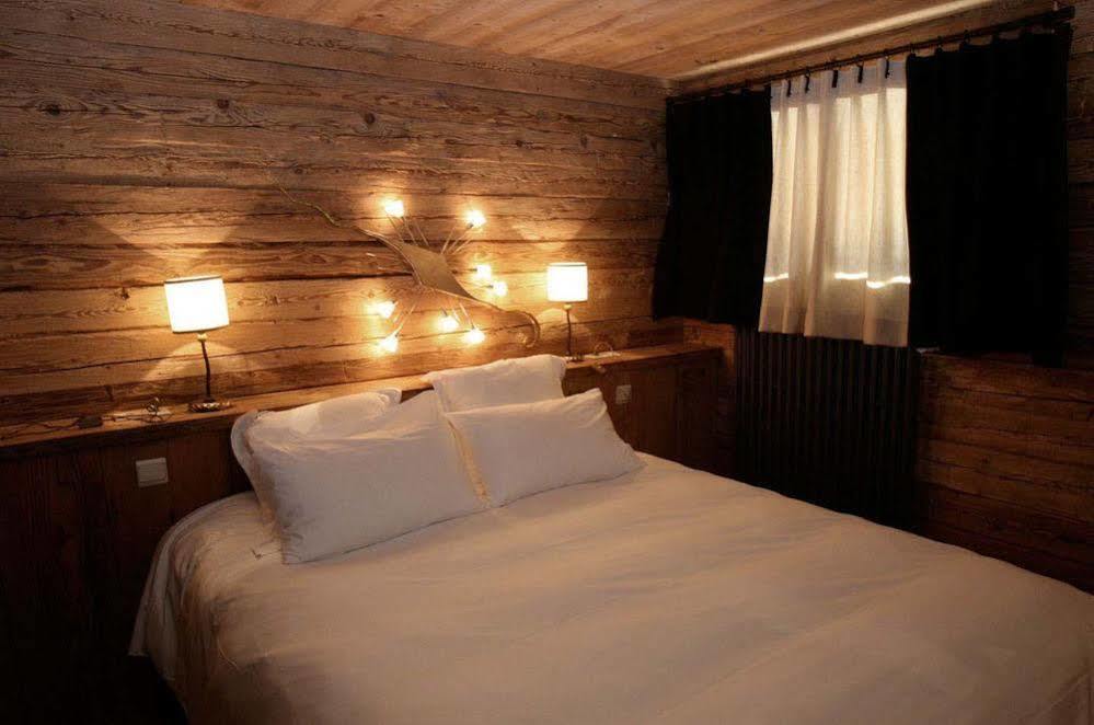 לה קלוסאז Le Vieux Chalet מראה חיצוני תמונה
